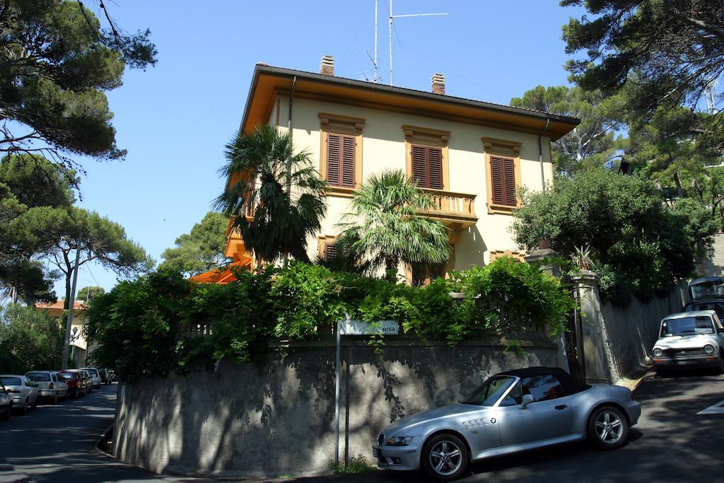 Villa Violetta Castiglioncello Eksteriør billede