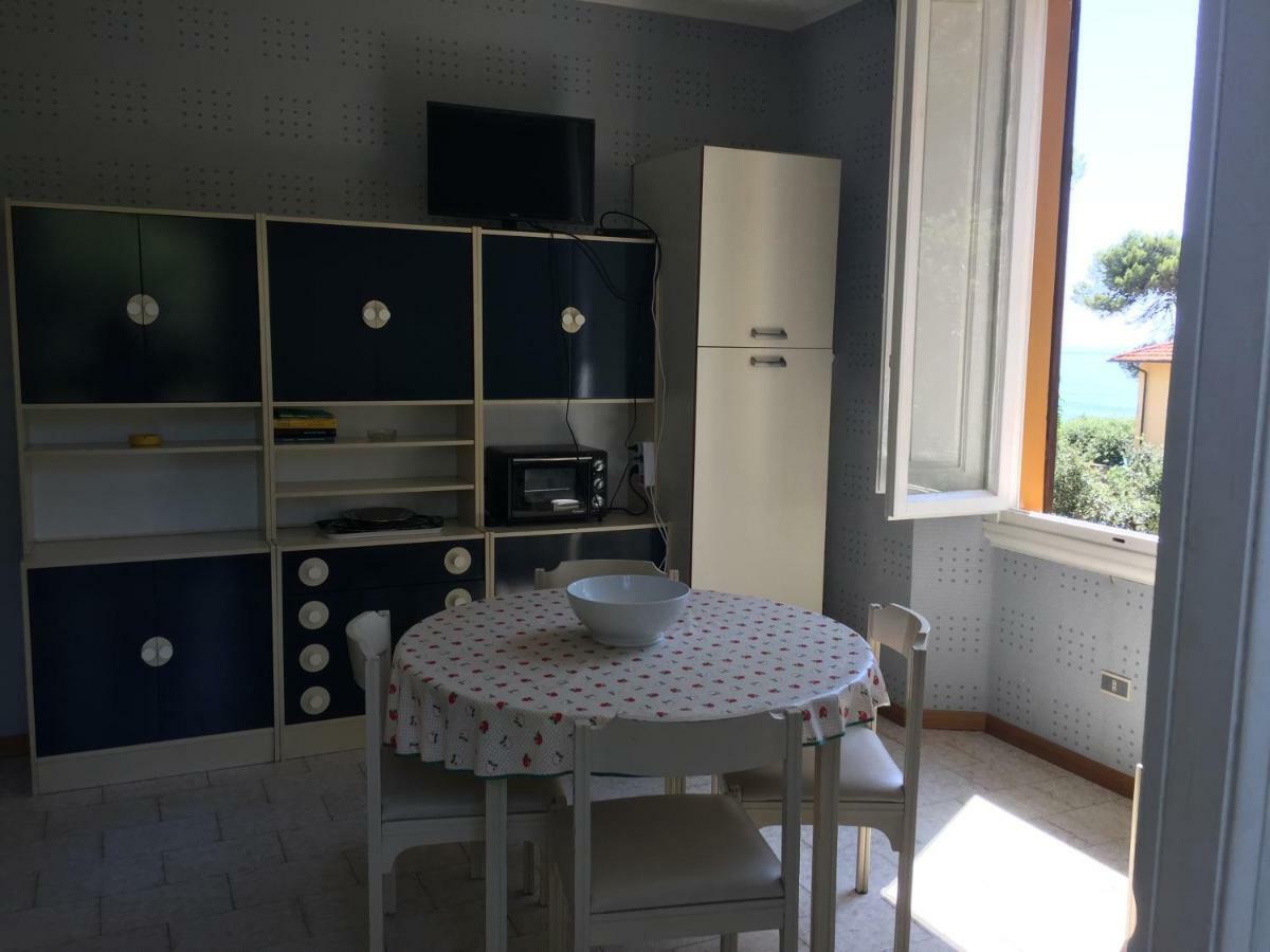 Villa Violetta Castiglioncello Eksteriør billede