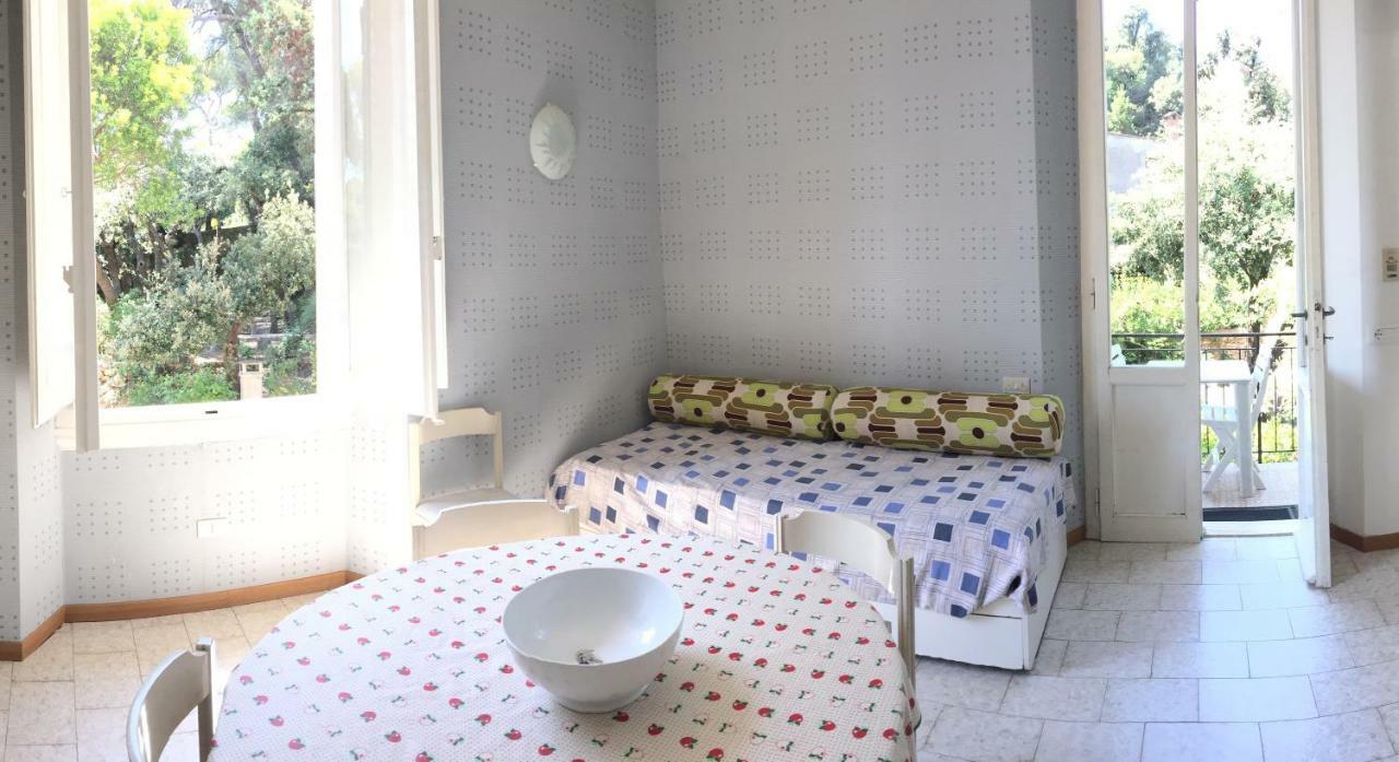 Villa Violetta Castiglioncello Eksteriør billede